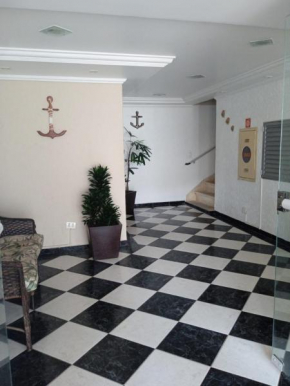 Apartamento Caiobá ótima localização